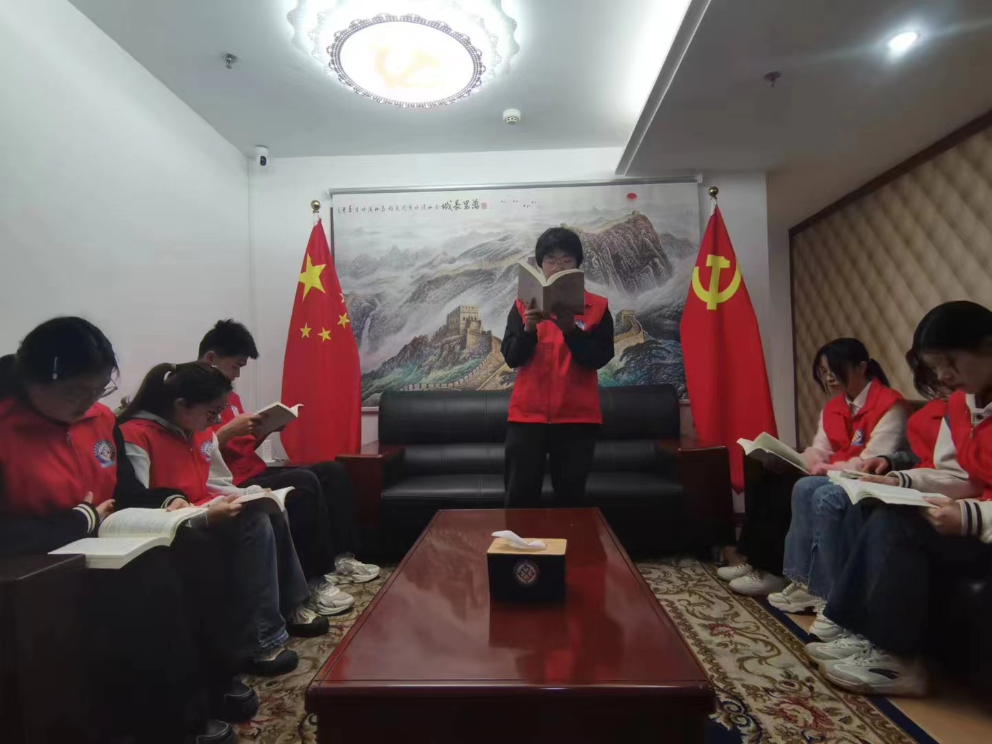 2024.4.13【学习百年党史 汲取奋进力量】（24N-4Nd-153Z-26C）（4）.jpg