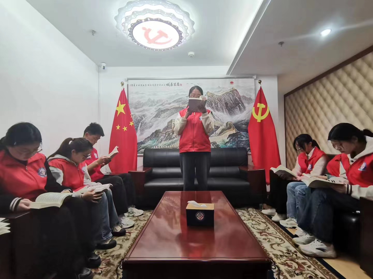 2024.4.13【学习百年党史 汲取奋进力量】（24N-4Nd-153Z-26C）（5）.jpg