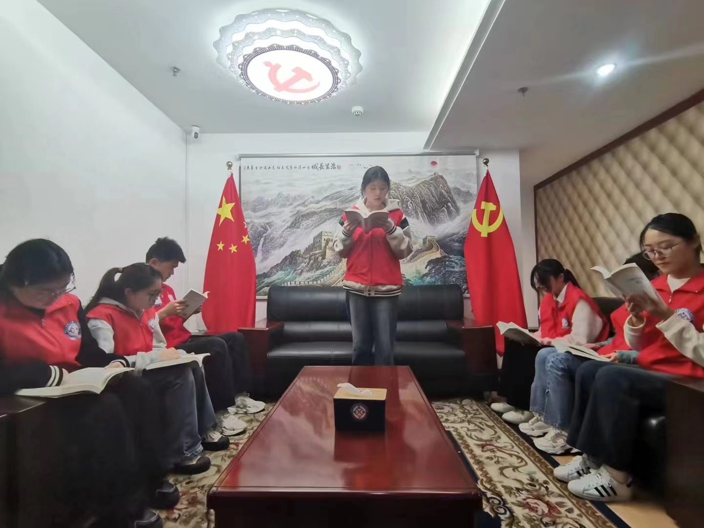 2024.4.13【学习百年党史 汲取奋进力量】（24N-4Nd-153Z-26C）（3）.jpg